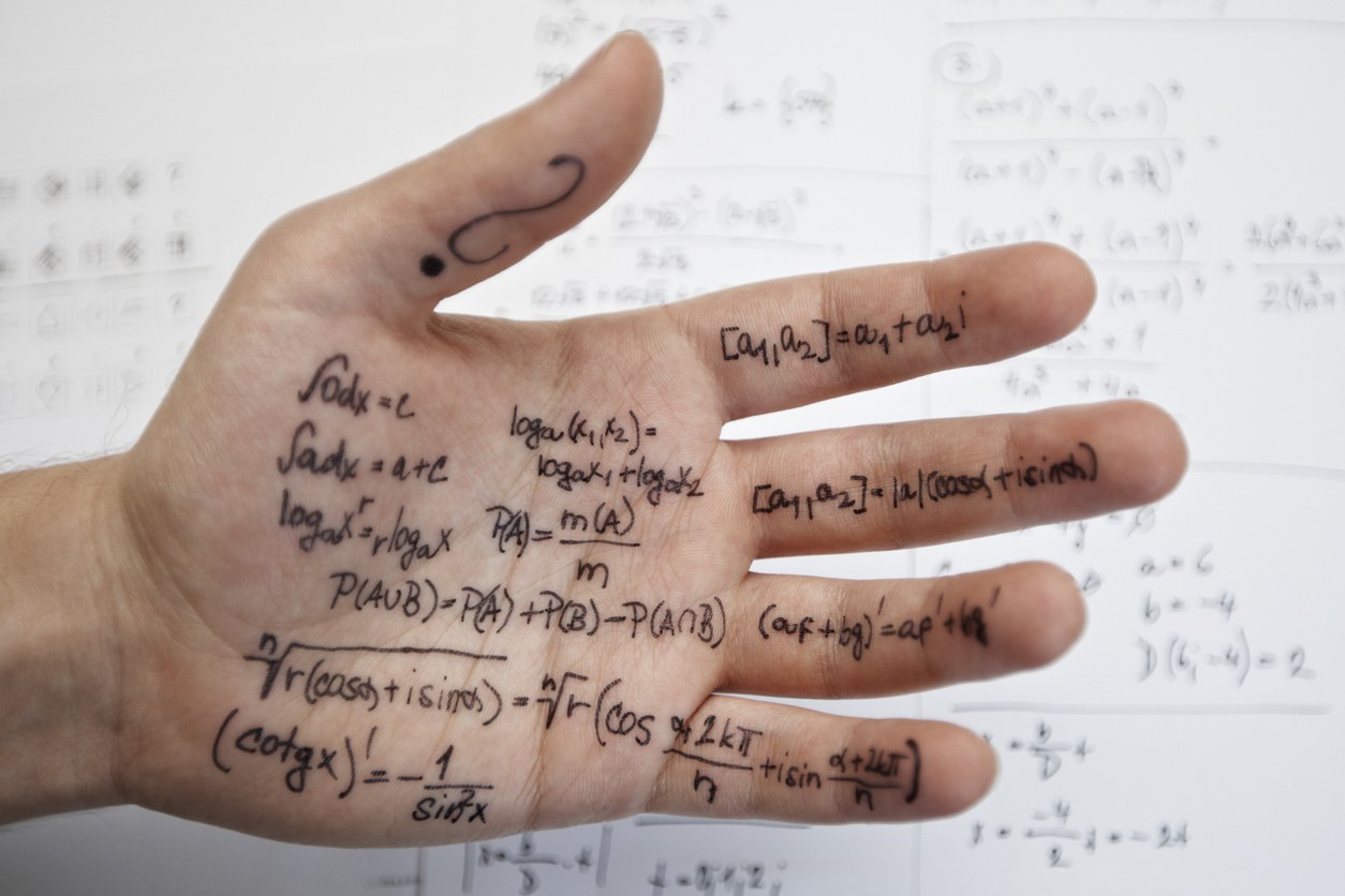 Smash Talks: Caught in the Middle