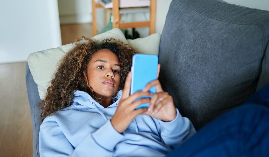 23 Breakup Texts That Will Help You End Any Type of Relationship